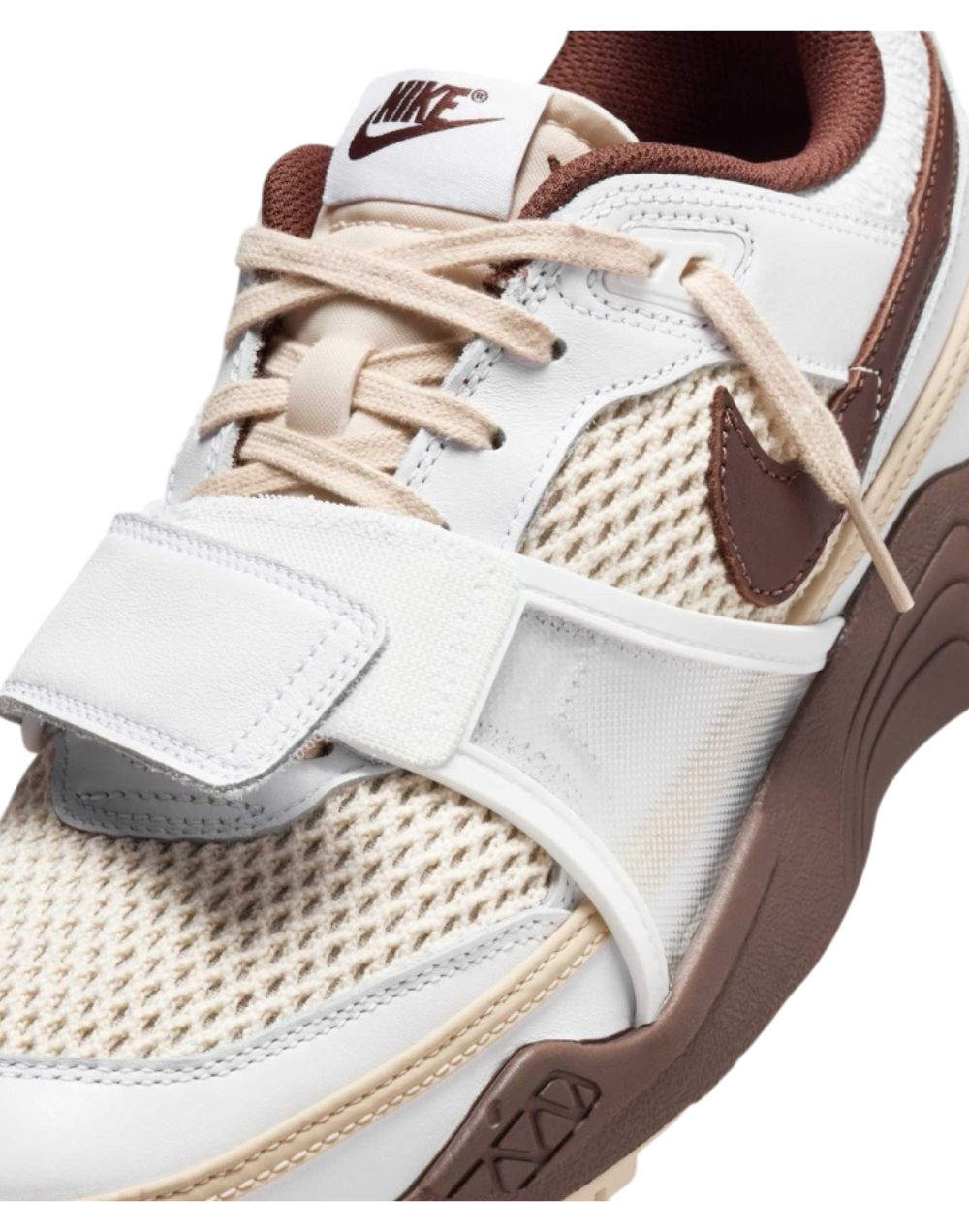 Nike Zoom Field Jaxx x Travis Scott Light Chocolate